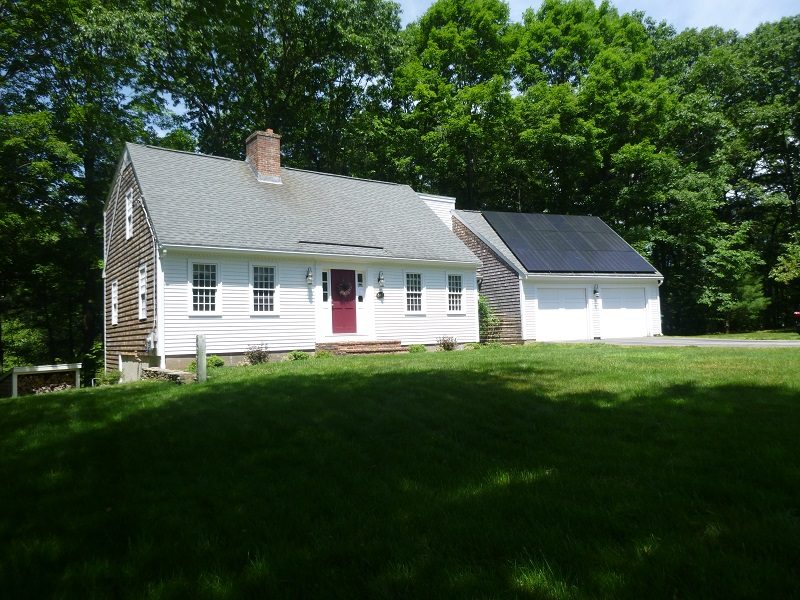 Solar panel roof Bolton MA