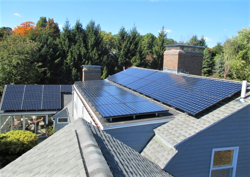 Reflecting on Small-Scale Solar Savings